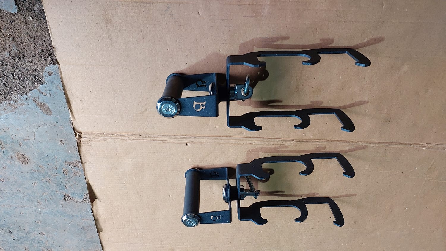 Rotating Grips for chin ups with hooks - FitMorf - FitMorf
