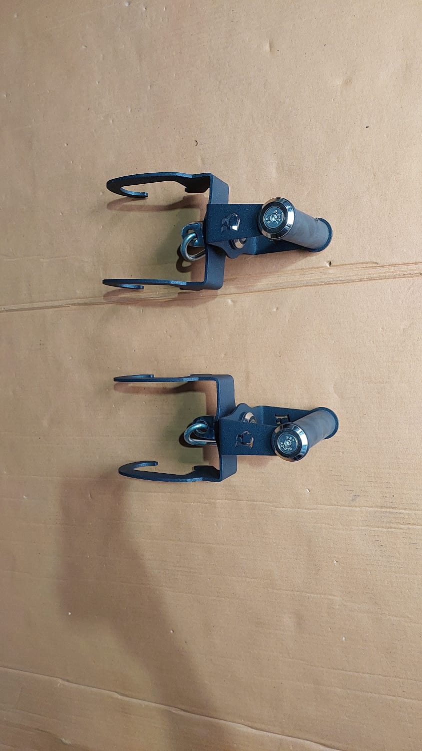 Rotating Grips for chin ups with hooks - FitMorf - FitMorf